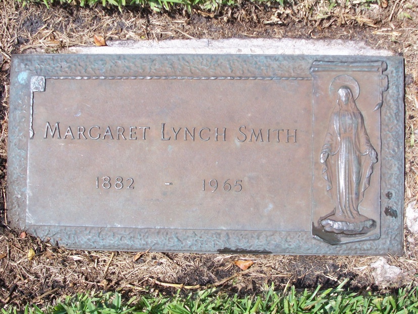 Margaret L. Smith's headstone